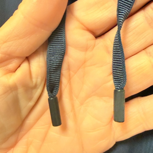 🍋 LULULEMON Studio Crop Pants (See Measurements) - Picture 15 of 16